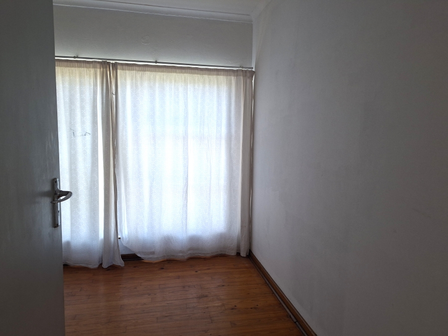 To Let 4 Bedroom Property for Rent in Vanes Estate Eastern Cape